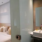 亚历山德罗酒店 3*