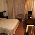 亚历山德罗酒店