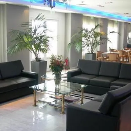 Alexandros Hotel