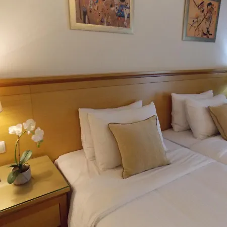 Hotel Alexandros 3*