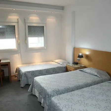 Alexandros Hotell